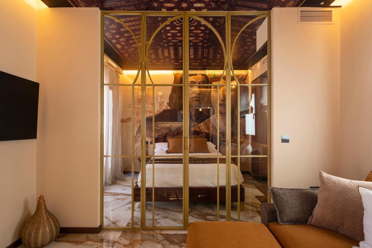 Palatina Concept Suites Granada Exterior photo