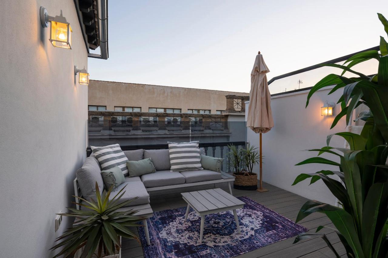 Palatina Concept Suites Granada Exterior photo